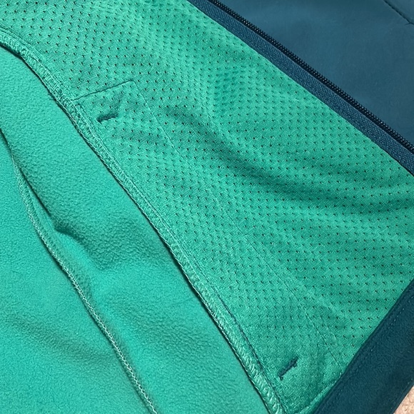 Like new North Face Apex Bionic soft shell jacket - Picture 7 of 8